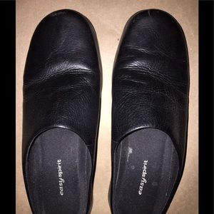 Easy Spirit clogs