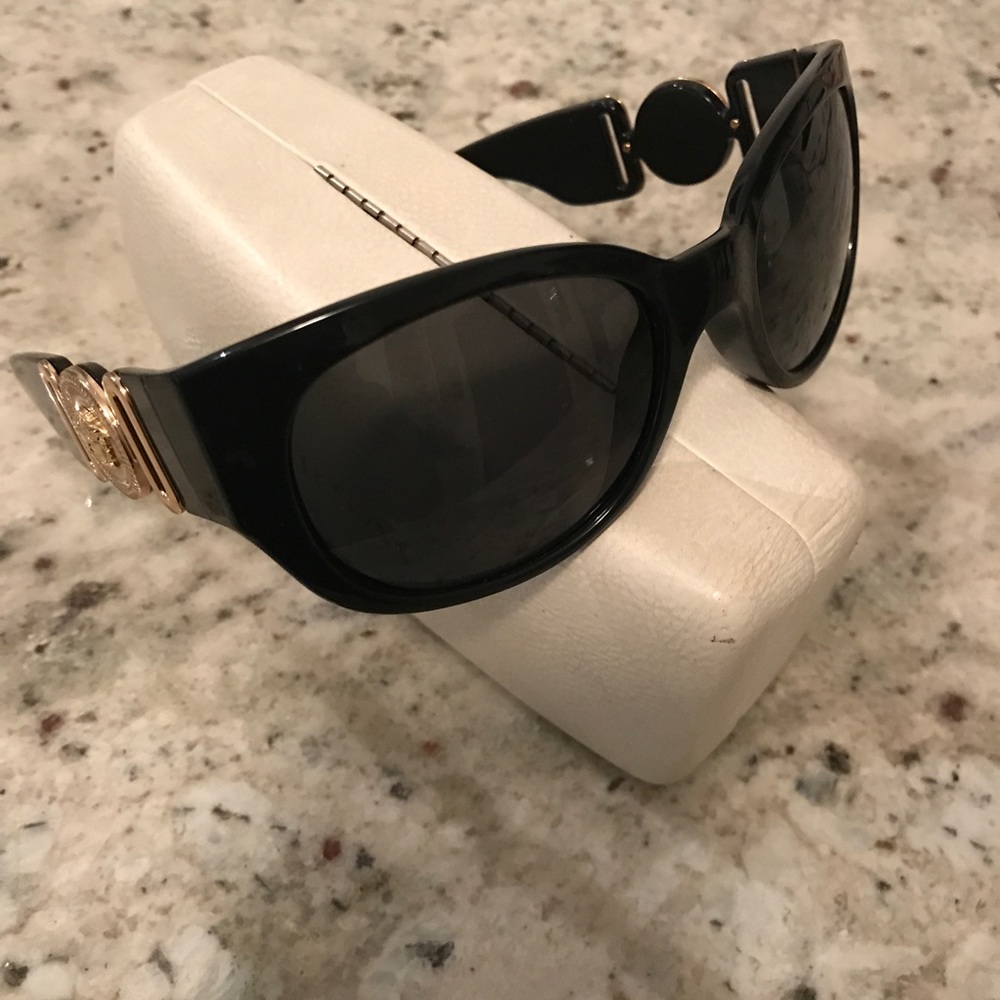 Men's Vintage Versace sunglasses MOD 4265