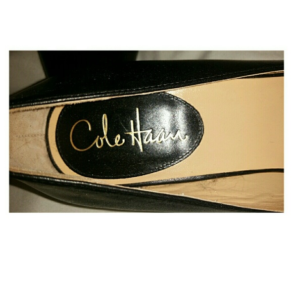 Cole Haan Nike Air Black Heels - Picture 2 of 4