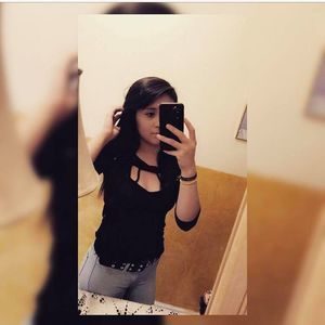 Meet your Posher, Fatima