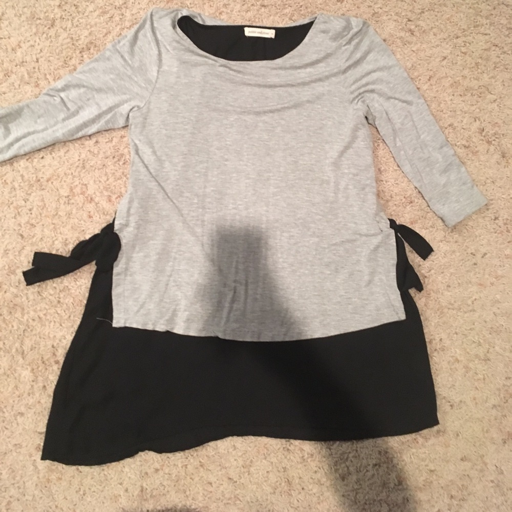 Grey & Black Layered Bow Top