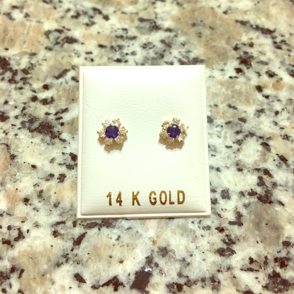Small flower earrings!!