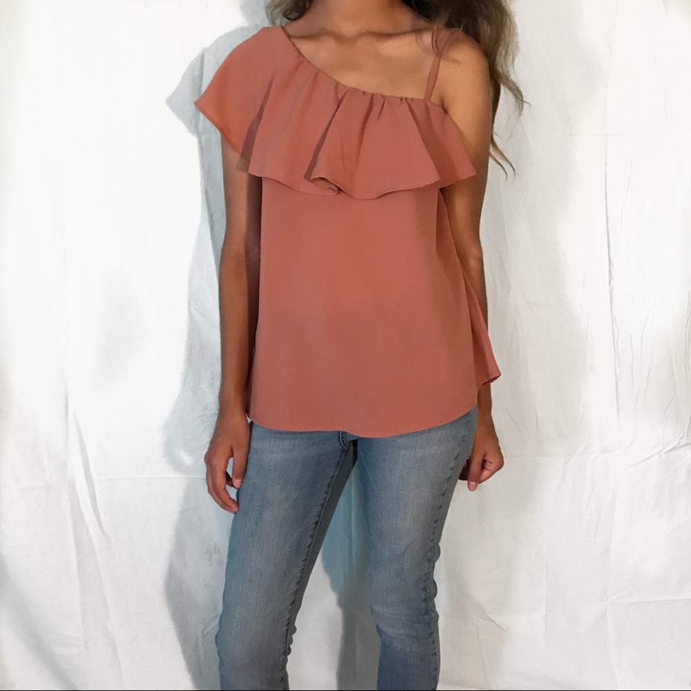 🌸Host Pick🌸 Off the Shoulder Blouse