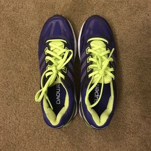 Adidas supernova running shoes
