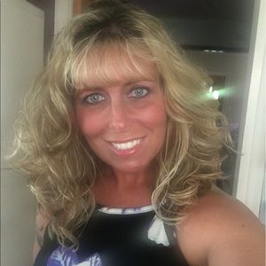 Meet your Posher, Michele