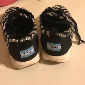 Toms Women's Sneaker