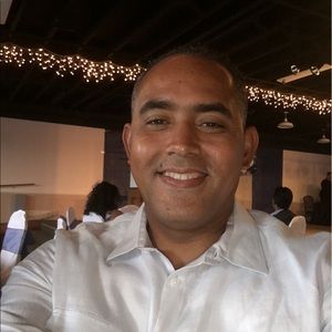 Meet your Posher, Luis