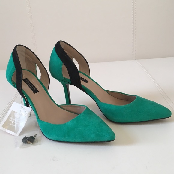 Zara Shoes - NWT Zara Woman Green Suede Pumps