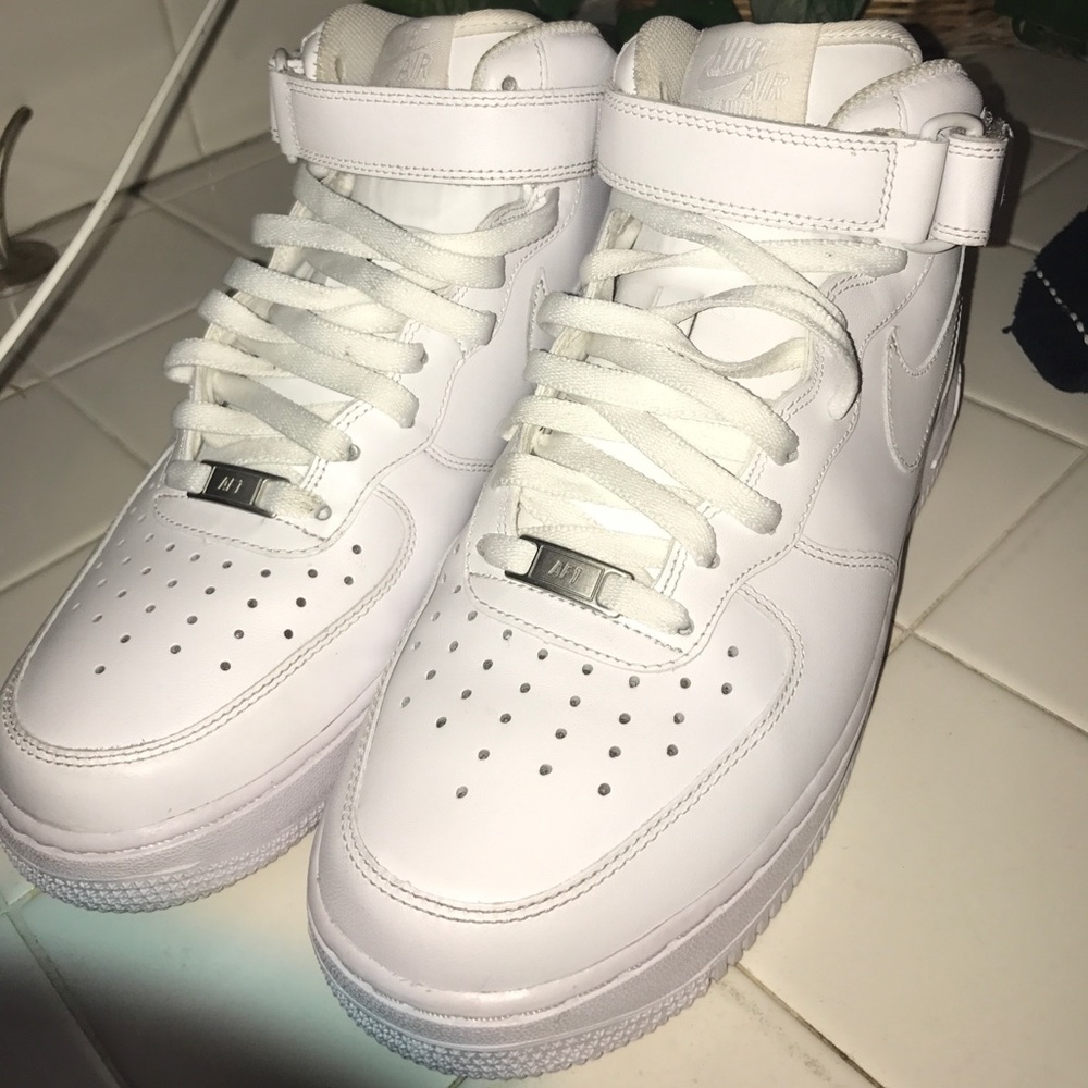 Air Force 1 mids