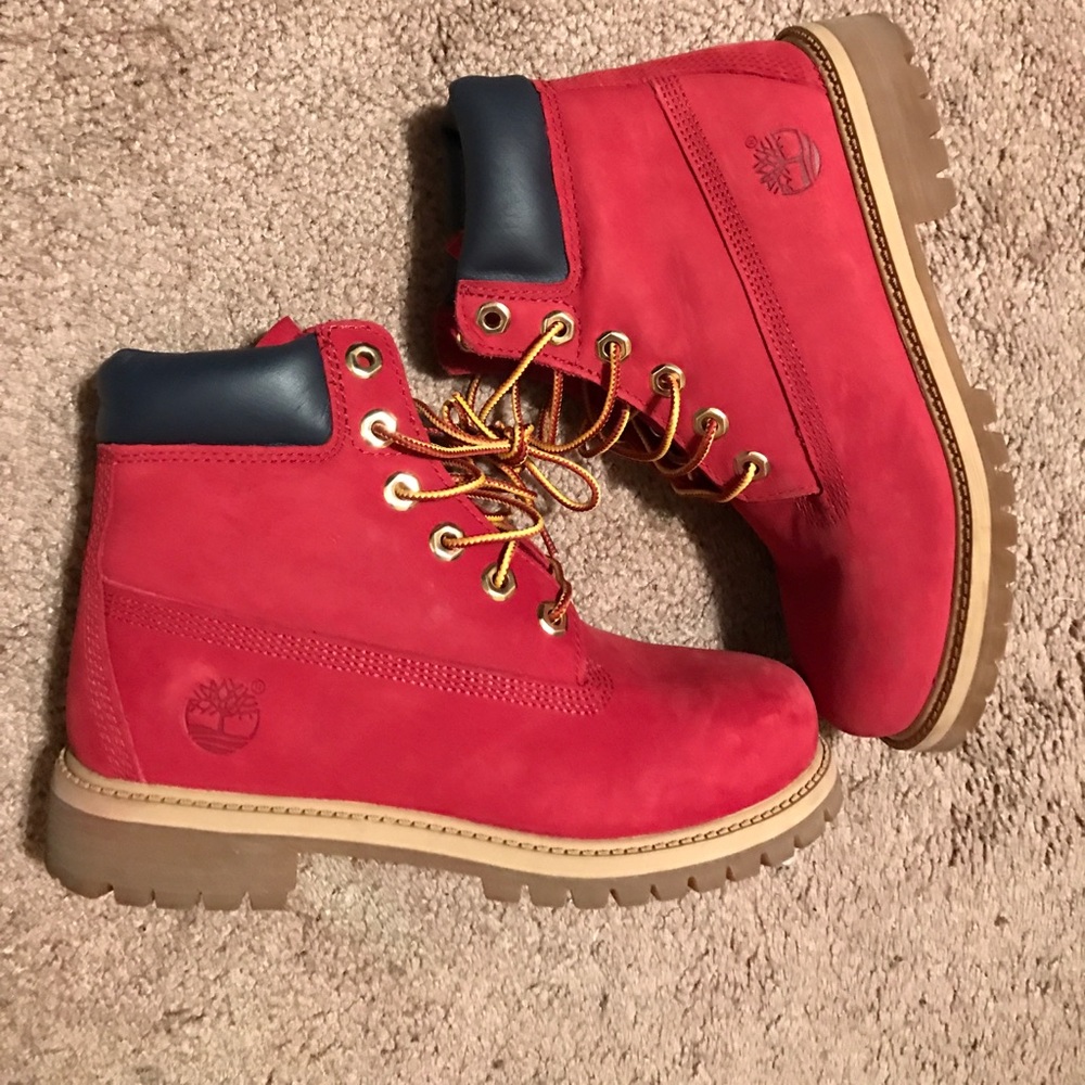 Timberland boots size 4