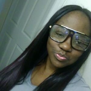 Meet your Posher, Krystal