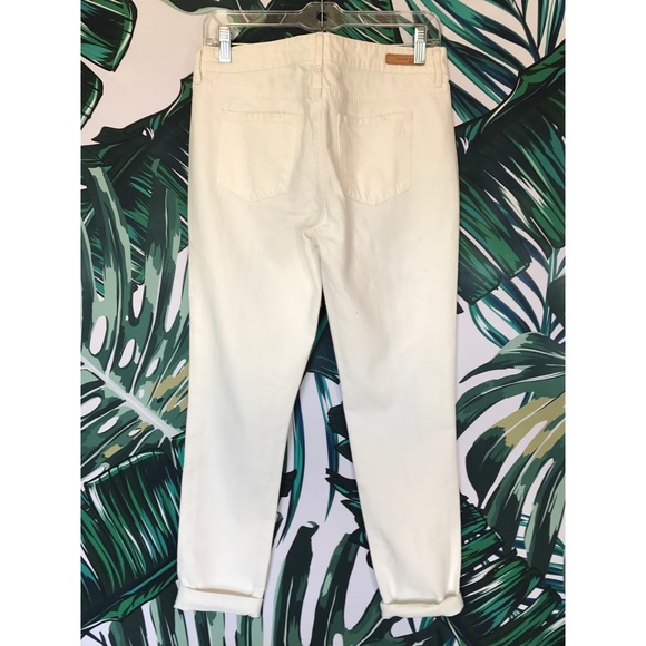 ARTICLES OF SOCIETY Bonita Girlfriend Jeans | Wht - Picture 3 of 4