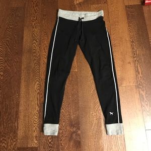 PINK VS Yoga Stretch