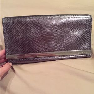 Michael Kors - silver python clutch / mini bag