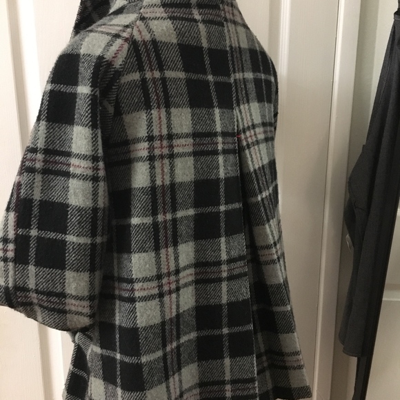 Oversized Bell Shaped Plaid Pea Coat - Picture 4 of 7