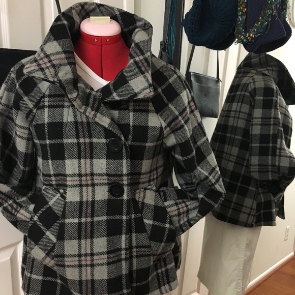 Oversized Bell Shaped Plaid Pea Coat - Picture 3 of 7