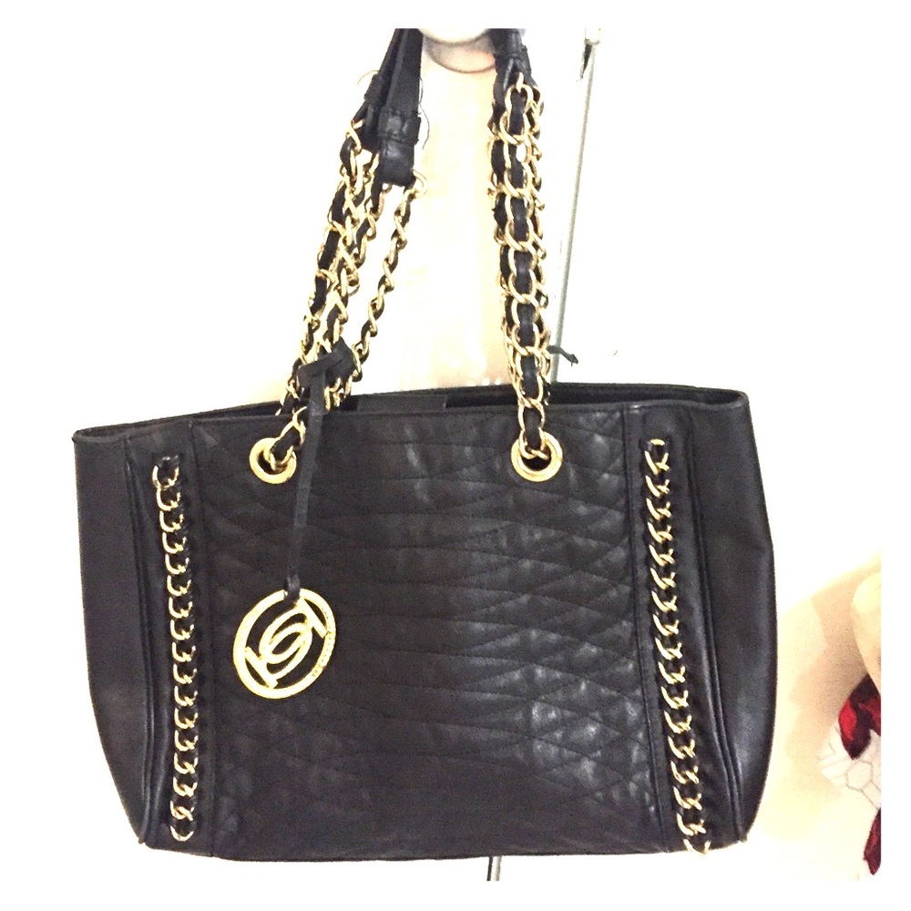🛍💥FLASH SALE!!! Bebe chic shoulder bag