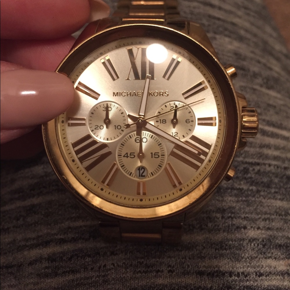 Michael Kors gold watch ⌚️
