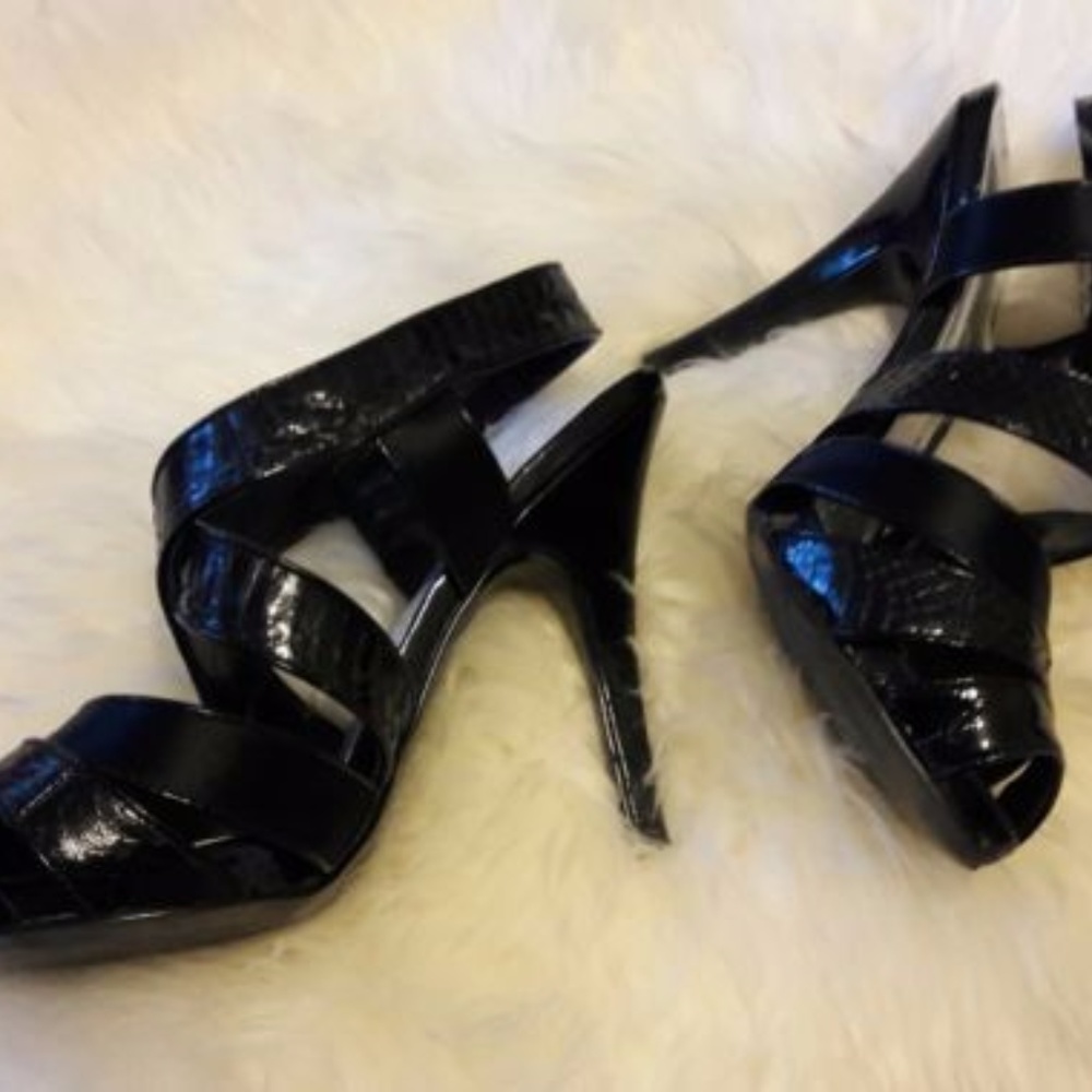 Bcbgirls Strappy Snake Python Sandals - image 3