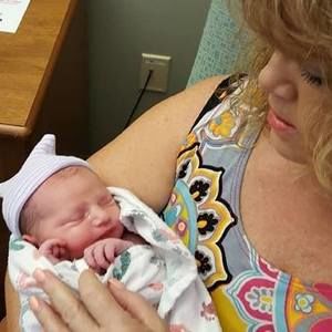 Meet your Posher, Malinda