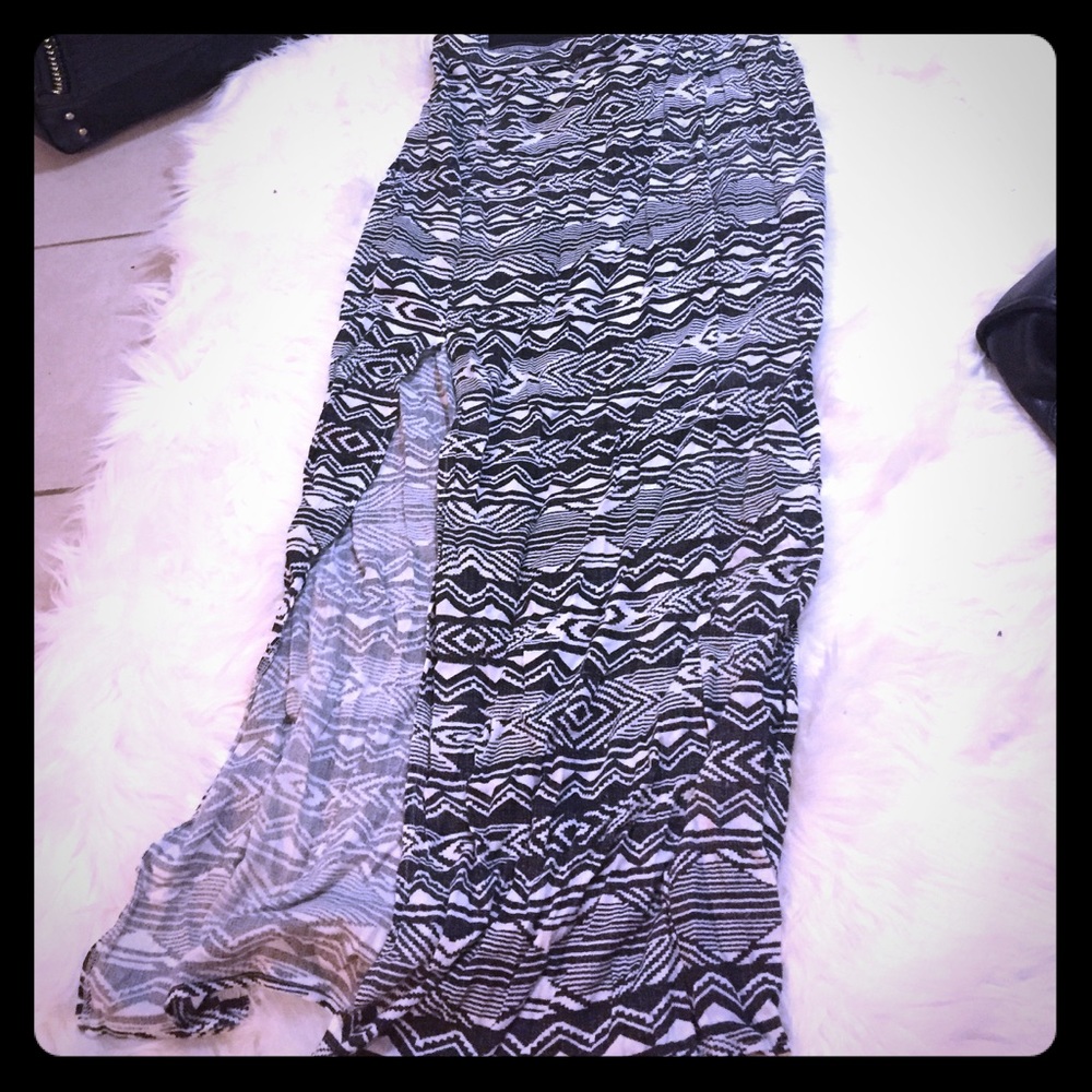 H&M Aztec Skirt