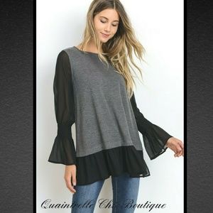 S & M LEFT🎉HP x 2🎉TRES CHIC SWEATER