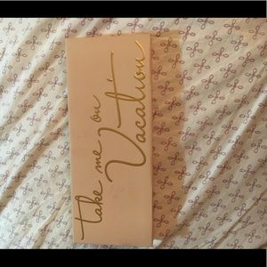 ❌SOLD ❌LIMITED EDITION KylieVacation Palette