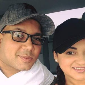 Meet your Posher, Adelaida