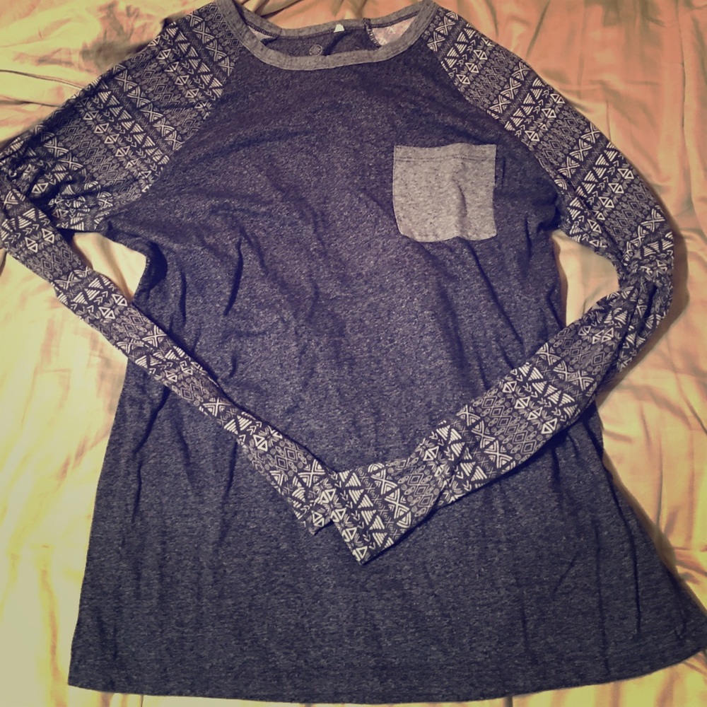 On The Byas Longsleeve