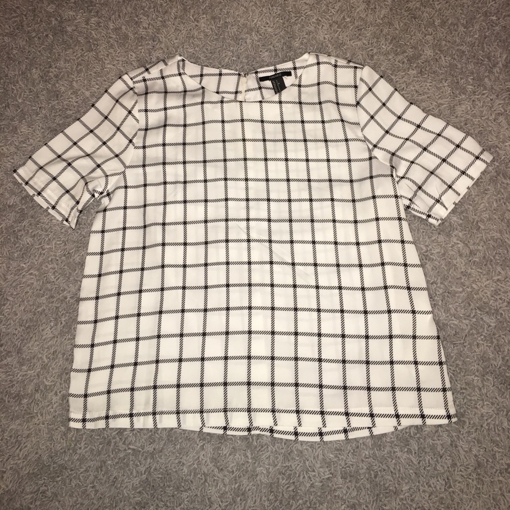 Forever 21 - Chiffon Boxed Black/White Top