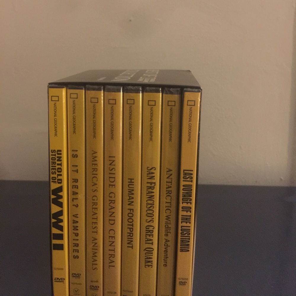 Cd set - Picture 2 of 3
