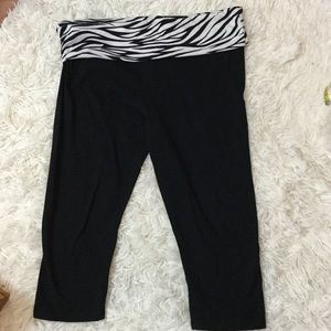 Zebra Bordered Yoga Pants