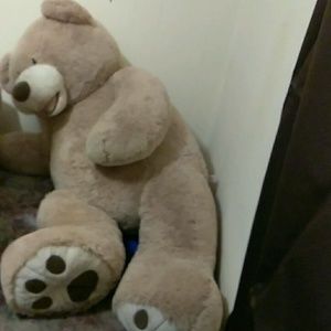 Meet your Posher, Bobby