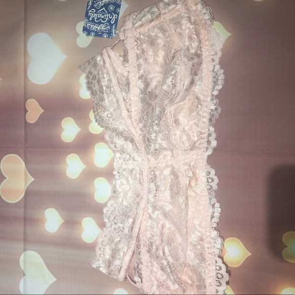 🆕New Free People Preach Blush Bandeau Lace - Picture 4 of 7