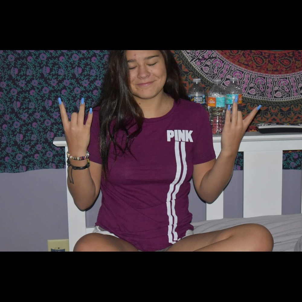 Maroon PINK shirt