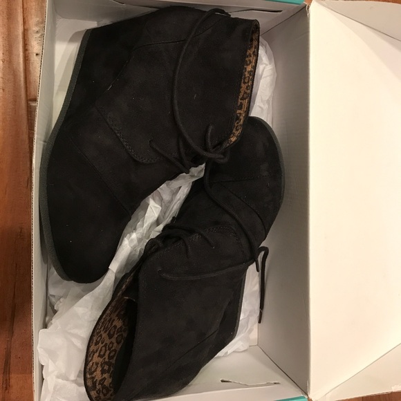 Booties - Picture 1 of 3