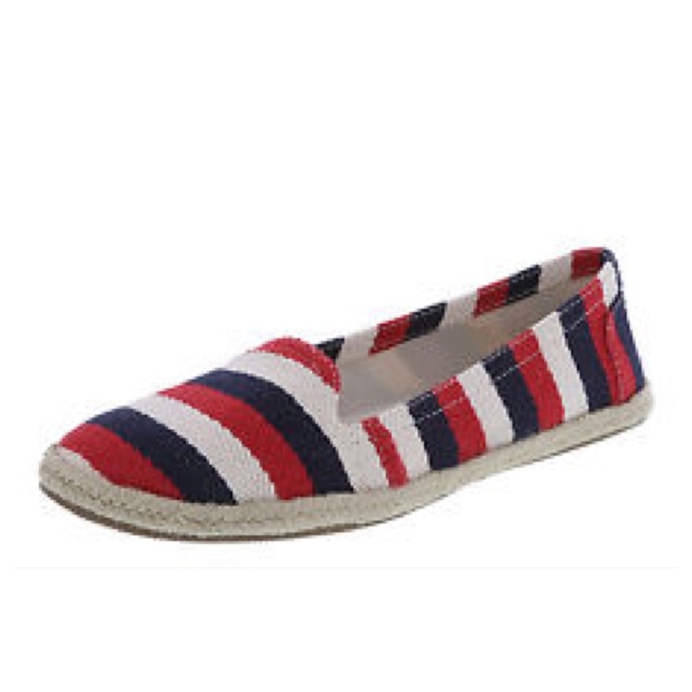 AMERICAN EAGLE blue, red & white flat espadrilles
