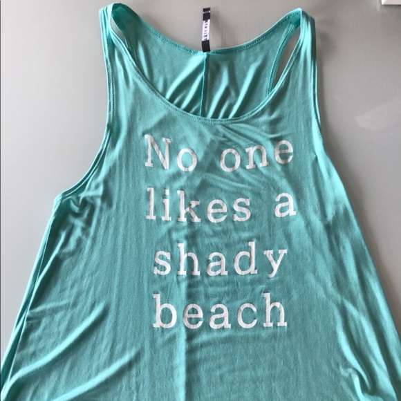 NWT 'No one likes a shady beach' TANK 1 Sm 1 Lg - Picture 2 of 2