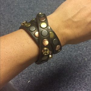 ✨ Tory Burch Wrap Around Bracelet ✨