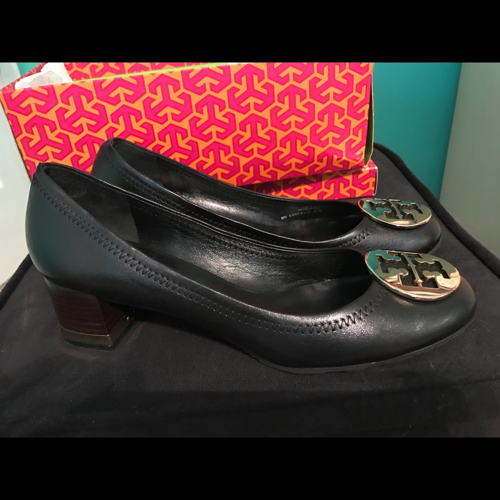 Tory Burch Amy Pumps