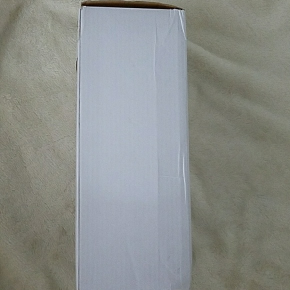 PINK VICTORIA'S SECRET RETRO WATERBOTTLE - Picture 4 of 4