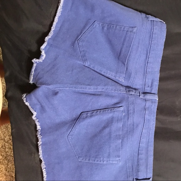 Refuge shorts size 12 - Picture 3 of 3