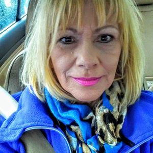 Meet your Posher, Lucy