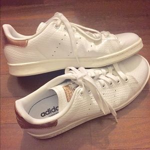 Adidas the Stan Smith Rose Gold size 9