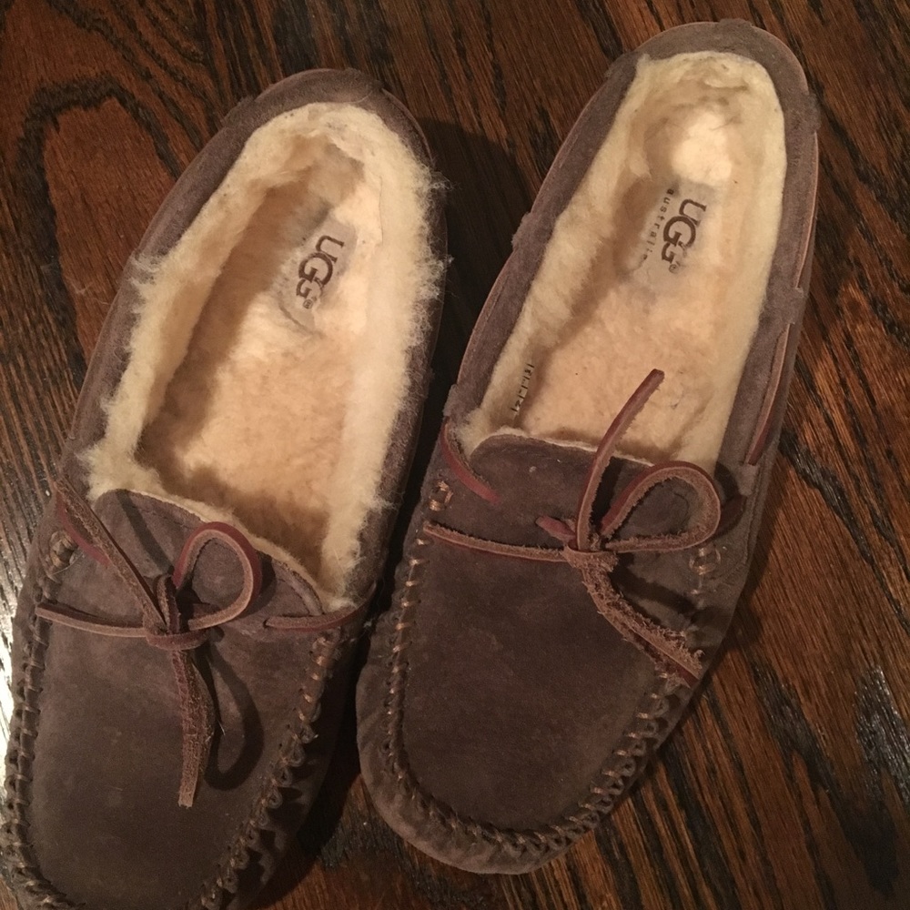 Women's Ugg Dakota Moccasin Slippers, Size 7