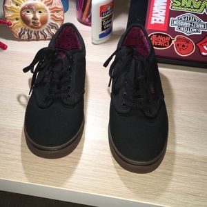 Black Vans