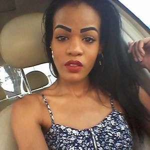 Meet your Posher, Candice