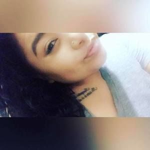 Meet your Posher, Alejandra