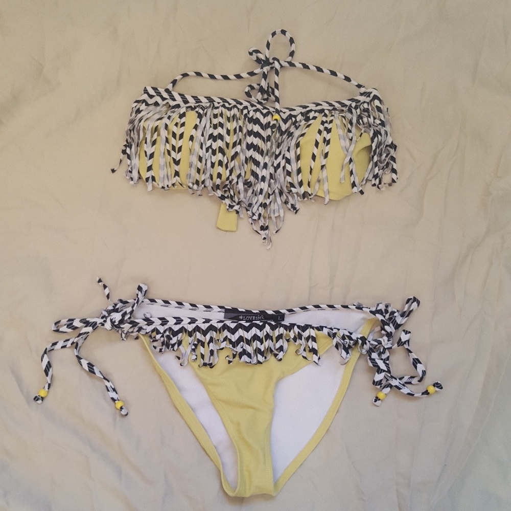 Fringe Bikini - Yellow w/ Chevron black n' white
