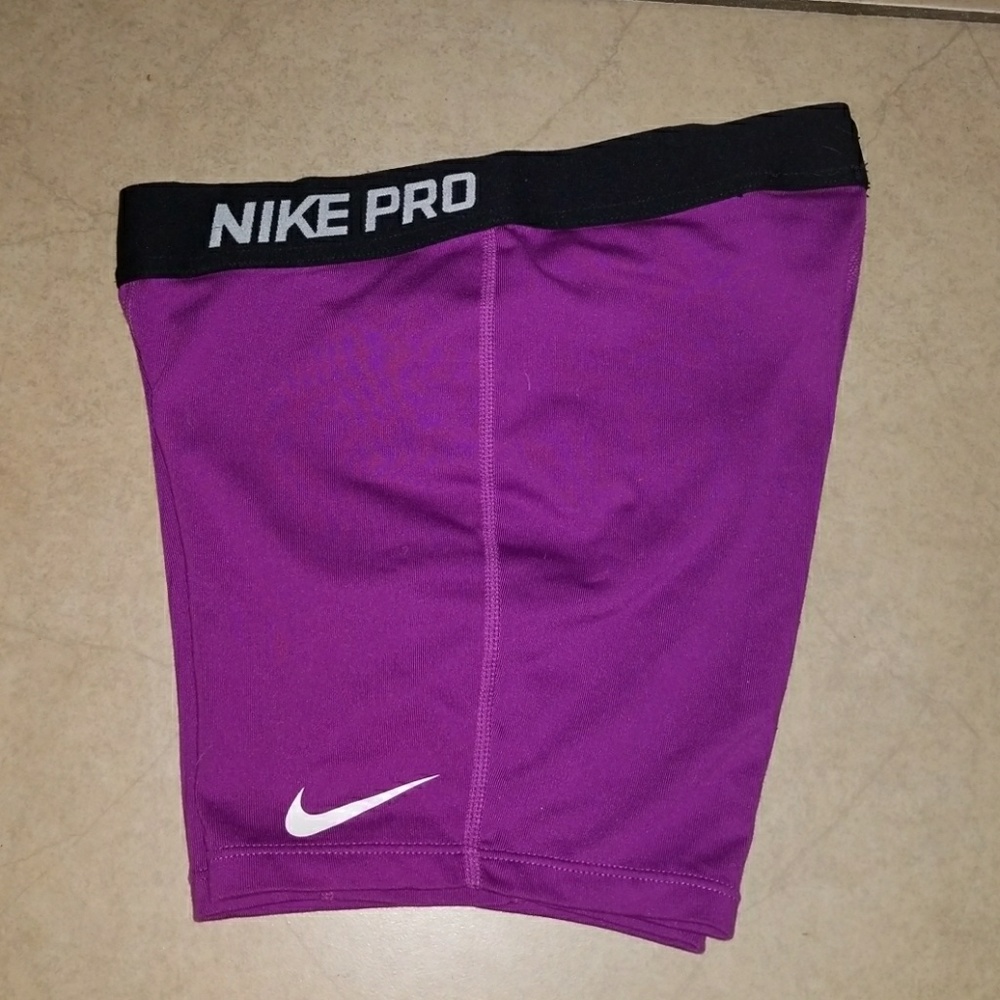Nike pros